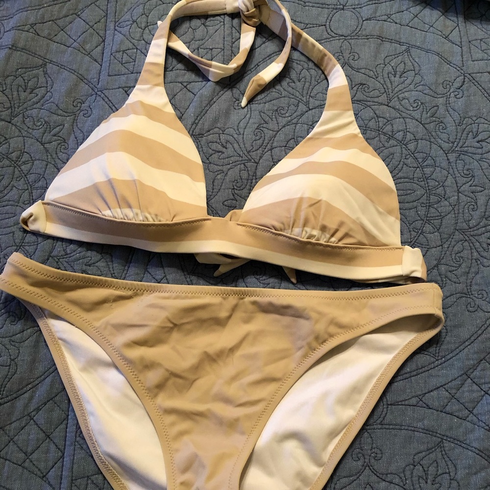 Victoria Secret 2-piece bikini